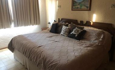 CASA EN CONDOMINIO AMUEBLADA EN VENTA CUERNAVACA/SUMIYA