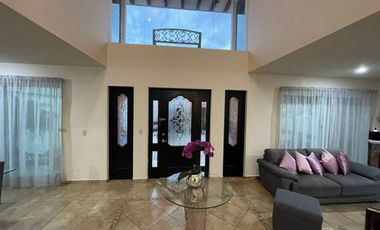 Casa sola alberca 👙 propia 400mts 📍 Ocotepec, Morelos $5,500,000 💵