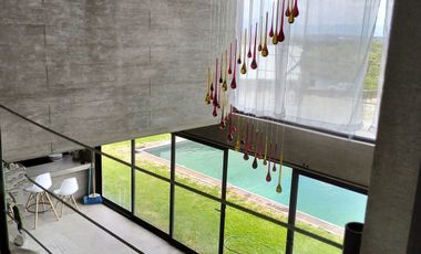 Casa con Jardín de 700 m² y Alberca en 3 de Mayo, Alpuyeca
