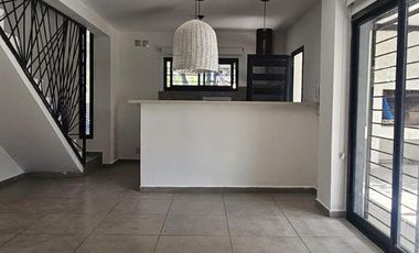 Duplex en Alquiler, Housing Reina Sofia