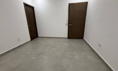 CONSULTORIO CERCA DEL DOCTORS HOSPITAL