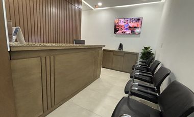 CONSULTORIO CERCA DEL DOCTORS HOSPITAL