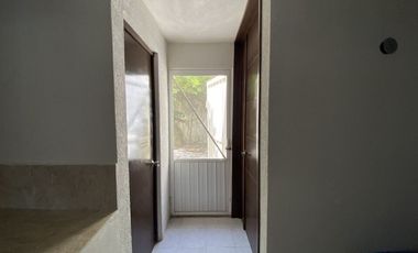CASA EN VENTA EN HEROES DE NACOZARI, CIUDAD DEL CARMEN, CAMPECHE