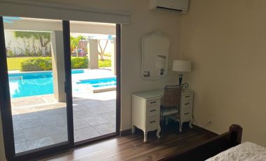 Casa en calle cerrada  en Venta