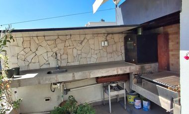 Departamento en venta en LO BARNECHEA