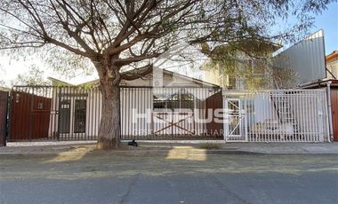 Casa en Arriendo en Local comercial u oficina en Villa Codelco.
