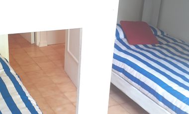 CASA  CON 37 METROS ORILLA LAGO