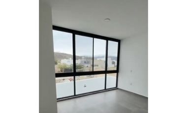 CASA HERMOSA EN PREVENTA EN PUERTA DE HIERRO