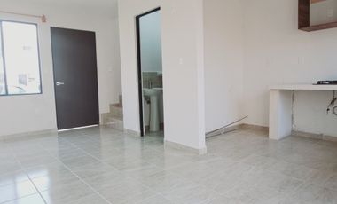 CASA EN RENTA EN ZONA INDUSTRIAL QUERENCIA RESIDENCIAL