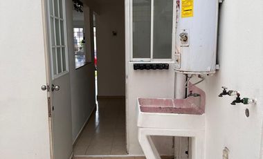 Casa en renta, Las Americas Ecatepec de Morelos, Edo Mex, 2 recamaras, 1.5 baños, 1 estacionamiento.