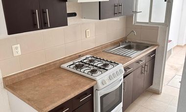 Casa en renta, Las Americas Ecatepec de Morelos, Edo Mex, 2 recamaras, 1.5 baños, 1 estacionamiento.