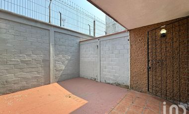 Casa en Venta en Fraccionamiento los Laureles Tapachula