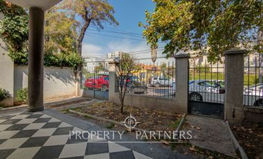 Amplia casa Habitacional / Comercial, cercana a Barrio Italia