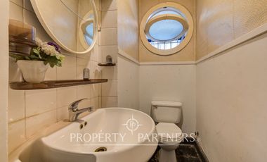 Casa ideal para renovar en el encantador barrio de Plaza Las Lilas