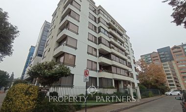 En venta amplio departamento en sector Av. Alemania