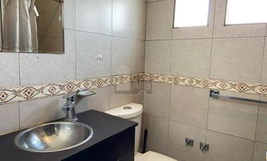 Casa en Renta en Valle de Encinos