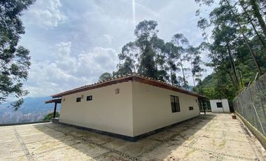 ARRIENDO de CASAS en ENVIGADO