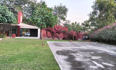 Se renta Quinta con terraza en Km 1 camino la Capacha, Colima
