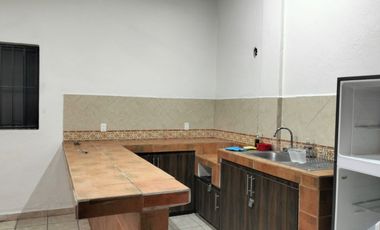 Se renta Quinta con terraza en Km 1 camino la Capacha, Colima