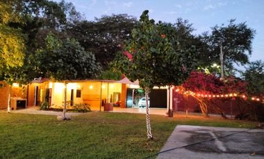 Se renta Quinta con terraza en Km 1 camino la Capacha, Colima