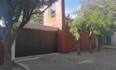 Se renta Quinta con terraza en Km 1 camino la Capacha, Colima