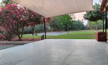 Se renta Quinta con terraza en Km 1 camino la Capacha, Colima