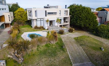 Cariló | Casa Avutarda 670