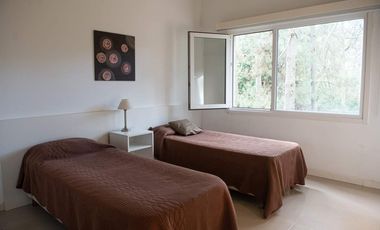 Cariló | Casa Ñandú y Ciprés