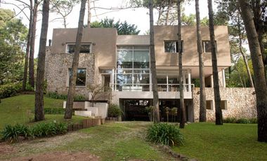 Cariló | Casa Ñandú y Ciprés