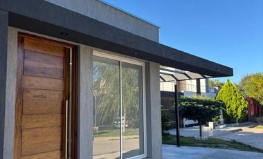 Casa a estrenar en barrio privado