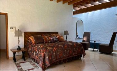 RENTA DE RESIDENCIA AMUEBLADA EN RANCHO CORTÉS