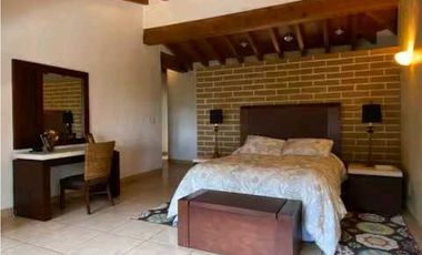 RENTA DE RESIDENCIA AMUEBLADA EN RANCHO CORTÉS