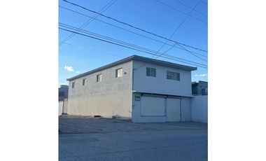 Bodega en venta con opción a renta