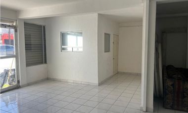 Bodega en venta con opción a renta