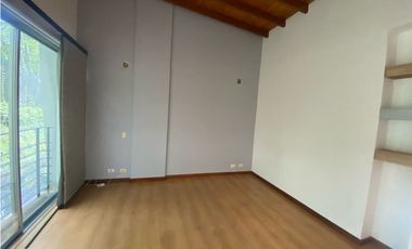 ESPECTACULAR CASA ALTOS DEL POBLADO SECTOR EXCLUSIVO EN MEDELLIN