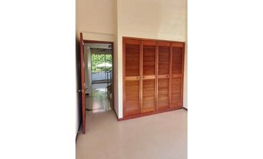Casa en arriendo envigado