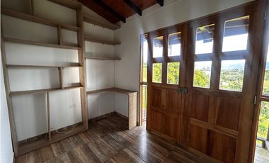 Casa Finca para la venta en Marinilla