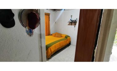 CASALOTE de 1000 M2 en 350 mill en Tena Cund, COL semiurbano