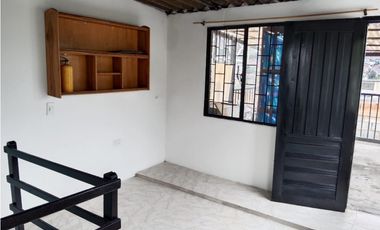 CASA CON RENTA EN VENTA EN VILLA JUANITA VILLAMARA | VENTA CASA