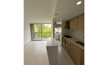 Vendo hermoso apartamento en La Estrella, unidad completa
