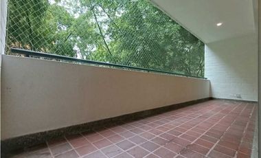 Apartamento En Arriendo, Aguacatala - Medellín