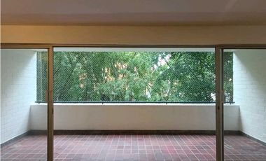 Apartamento En Arriendo, Aguacatala - Medellín