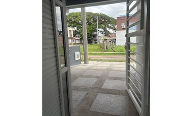 VENTA CASA UNIFAMILIAR PARA ESTRENAR BARRIO SANTA HELENA  ANDALUCIA