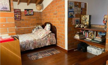 RENTA CASA ESTILO TRADICIONAL EN CONDOMINIO SECTOR COMBIA PEREIRA