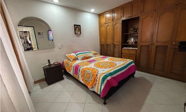Casa Bifamiliar en venta en  Cabañas Bello