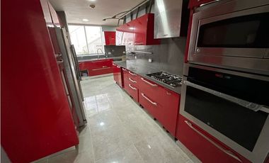 CASA DE CONJUNTO EN SECTOR LA CASTELLANA EN VENTA