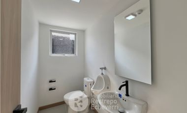 Casa Comercial  en arriendo, barrio Belén, Manizales