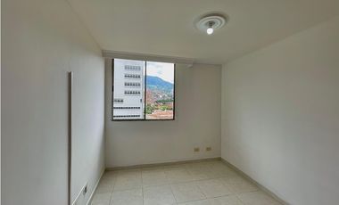 Apartamento en envigado cerca a la avenida Poblado