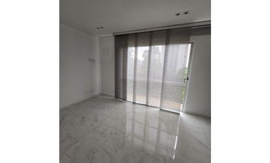 Casa en Venta con piscina, Poblado San Lucas en Medellín