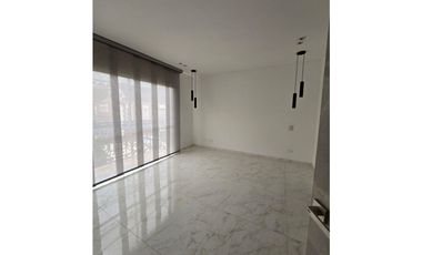 Casa en Venta con piscina, Poblado San Lucas en Medellín